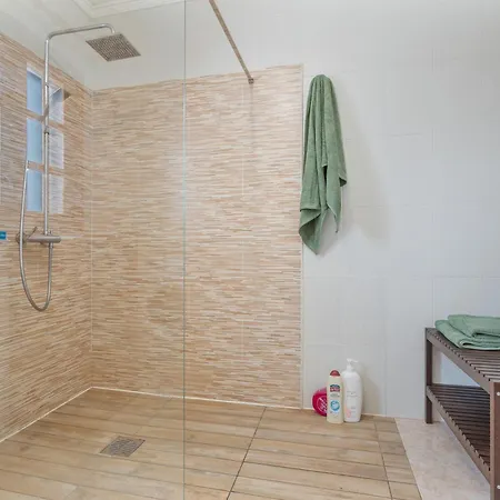 Elikasa Prázdninový dům Mala