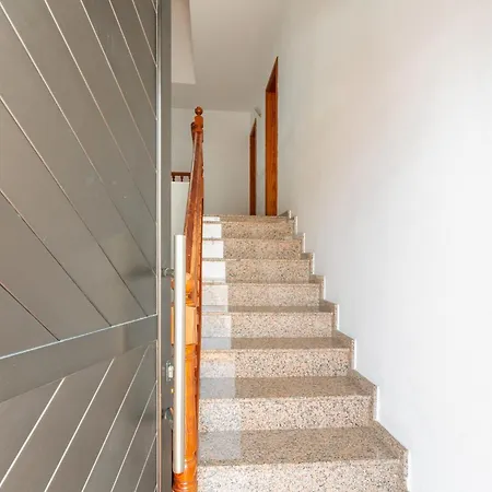 Prázdninový dům Elikasa Mala